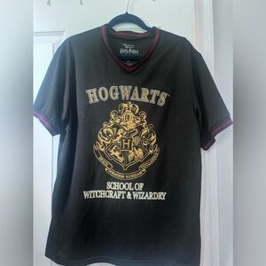 Wizarding World of Harry Potter Shirt size Large